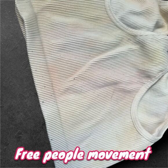 Preowned Free people movement workout crop top tank top watercolor - Small - Picture 2 of 7